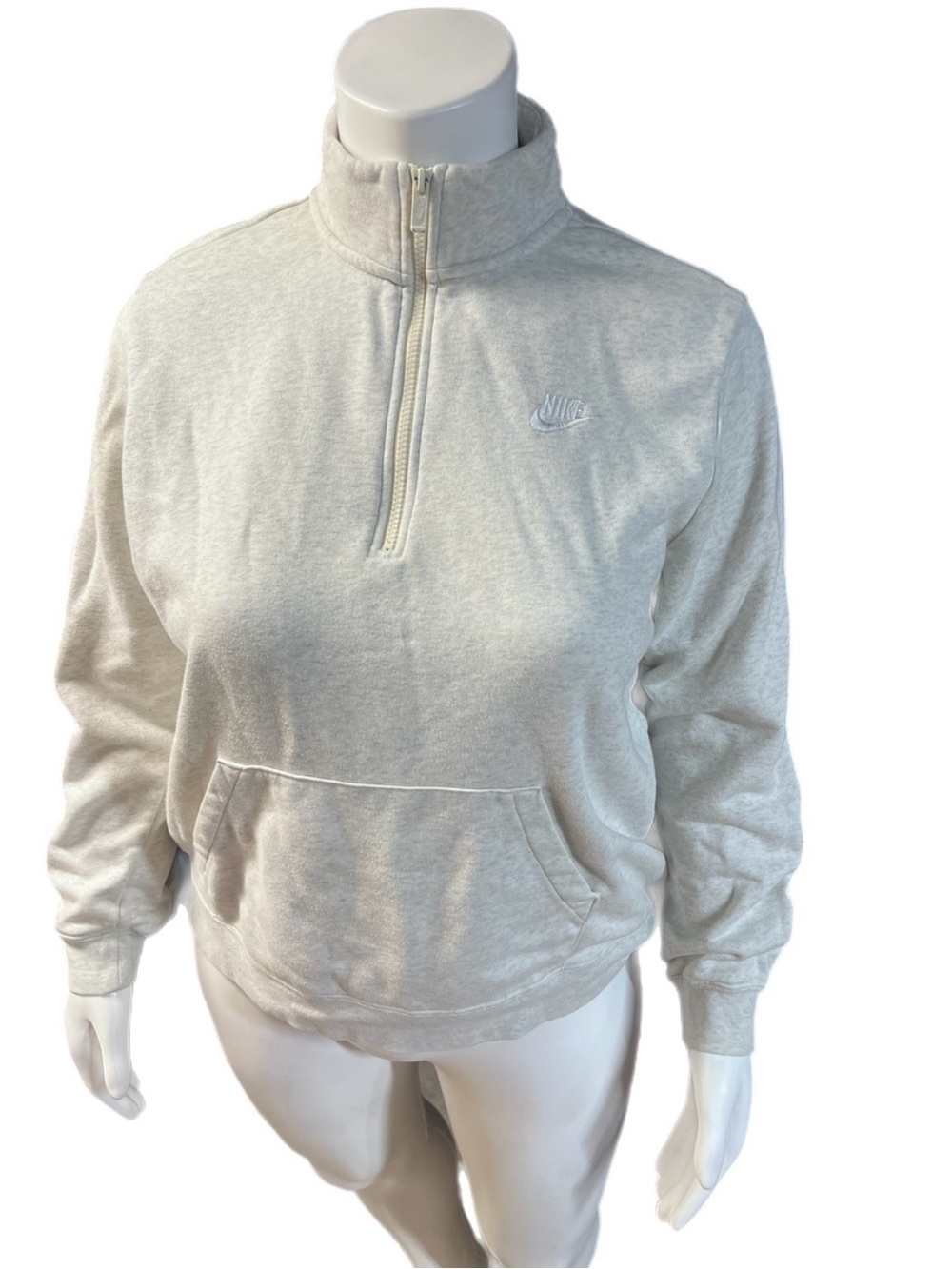 Nike Club Half-Zip Pullover Sweatshirt in Heather Light Gray